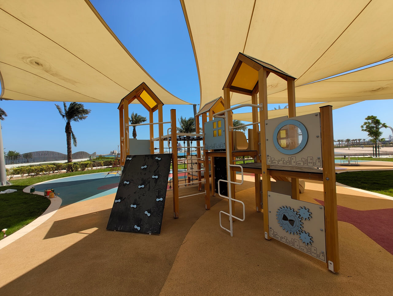 Photo 2025 10 06 17 36 49