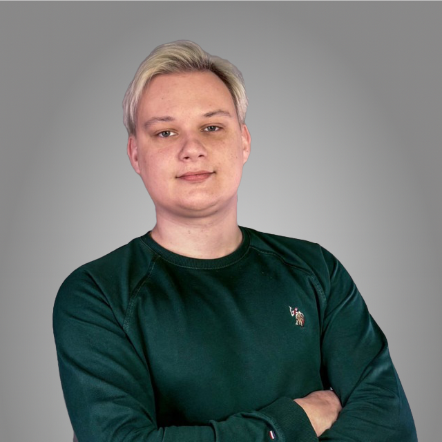 Никита фон